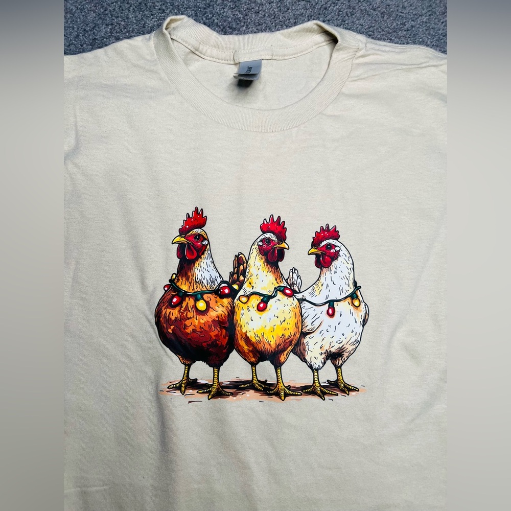NEW Chicken Christmas shirt, women’s , Holiday, Festive, tan, size XL - Picture 2 of 4
